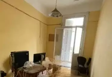 Apartments For sale - 4 rooms - floor 2
