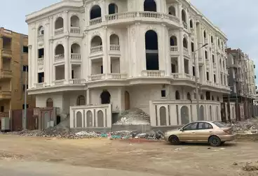 Apartments For sale - 3 rooms - floor 1