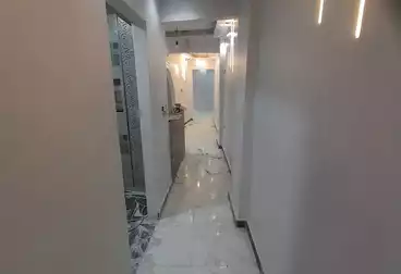 Apartments For sale - 2 rooms - floor 4