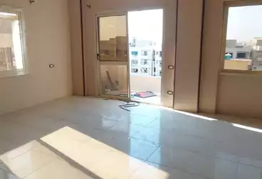 Apartments For rent - 3 rooms - floor 5