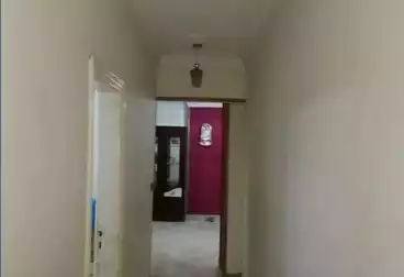 Apartments For sale - 3 rooms - floor 1