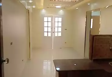Apartments For sale - 2 rooms - floor 4