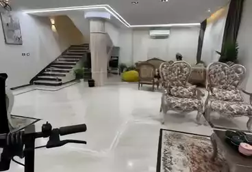 Twin House For sale - 7 rooms