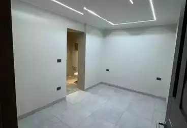 undefined undefined - 3 rooms - floor 4