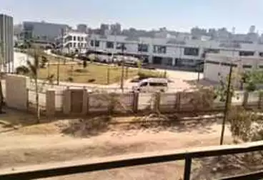 Apartments For sale - 3 rooms - floor 2