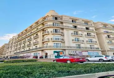 Apartments For sale - 3 rooms - floor 2