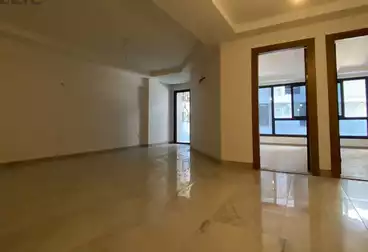 Apartments For sale - 3 rooms - floor 1