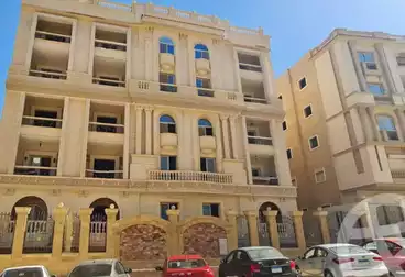 Apartments For sale - 3 rooms - floor 1