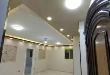 Apartments For sale - 2 rooms - floor 5