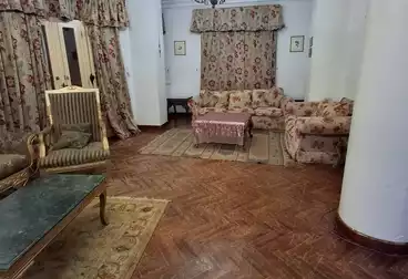 Apartments For sale - 4 rooms - floor 4
