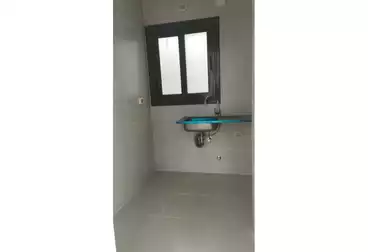 Apartments For sale - 2 rooms - floor 7