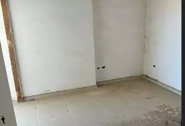 Apartments For sale - 2 rooms - floor 4