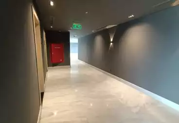Offices For rent - 5 rooms - floor 0