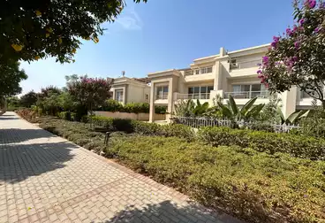 Villas For sale - 4 rooms