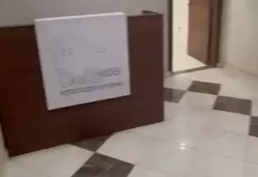 undefined undefined - 2 rooms - floor 1