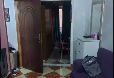 Apartments For sale - 2 rooms - floor 4