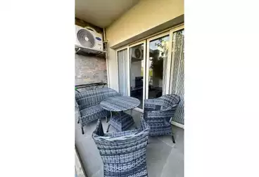 Apartment with Garden For sale - 3 rooms - floor 0