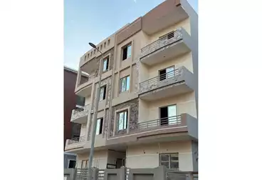 Apartments For sale - 2 rooms - floor 3
