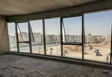 إداري للبيع - 4 غرف - بالدور 2