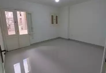Apartments For sale - 2 rooms - floor 2