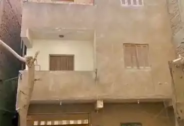 Building For sale - 3 rooms