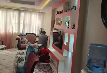 Apartments For sale - 3 rooms - floor 8