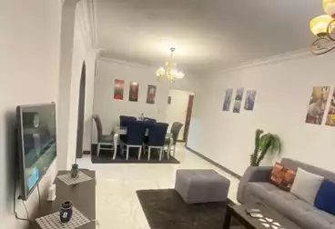 Furnished Apartment For rent - 3 rooms - floor 5