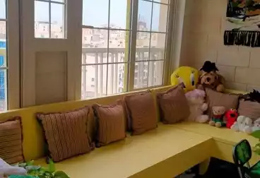 Furnished Apartment For sale - 3 rooms - floor 14