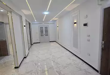 Apartments For sale - 3 rooms - floor 3