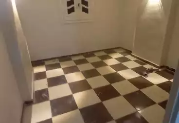 Apartments For sale - 2 rooms - floor 4