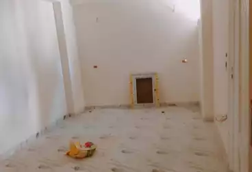 Apartments For sale - 3 rooms - floor 1