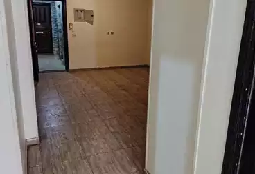 Apartments For rent - 3 rooms - floor 4