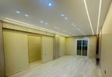 Apartments For sale - 3 rooms - floor 3