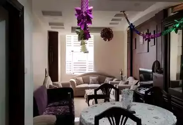 عقارات للبيع - 3 غرف - بالدور 3