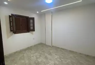 Apartments For sale - 2 rooms - floor 8