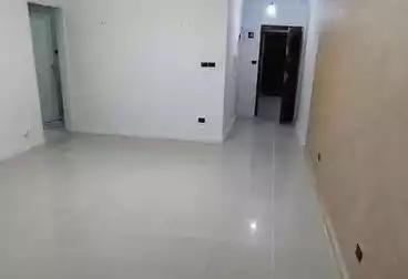 Apartments For rent - 3 rooms - floor 8