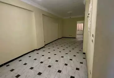 Apartments For sale - 3 rooms - floor 4