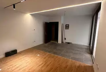 Apartments For sale - 3 rooms - floor 1