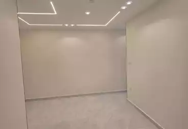 Properties For sale - 3 rooms - floor 4