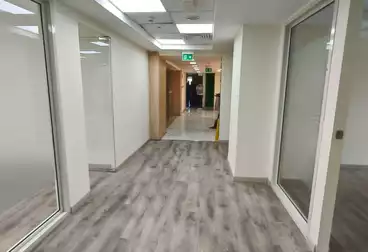Offices For rent - 10 rooms - floor 5