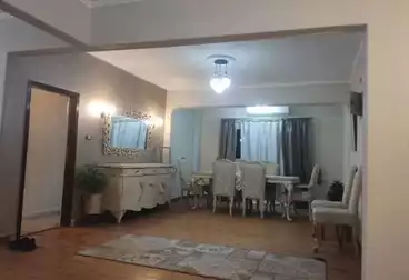 Furnished Apartment For sale - 3 rooms - floor 4