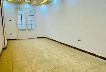 Apartments For sale - 2 rooms - floor 1