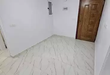 Apartments For rent - 2 rooms - floor 9