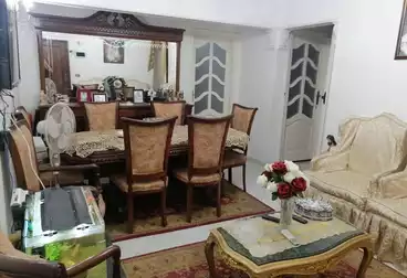 شقق للبيع - 2 غرف - بالدور 4