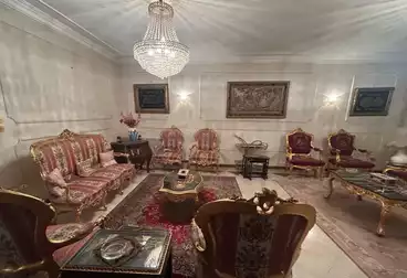 Furnished Apartment For sale - 3 rooms - floor 10