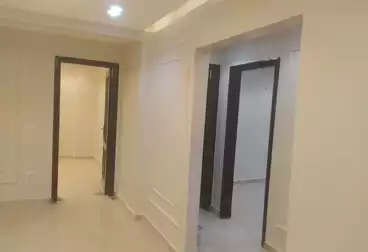 Apartments For sale - 3 rooms - floor 2