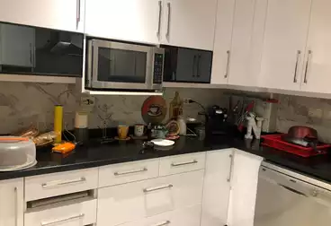 Apartments For sale - 4 rooms - floor 1