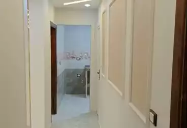 Apartments For sale - 3 rooms - floor 9