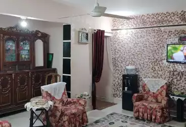 Apartments For sale - 3 rooms - floor 4