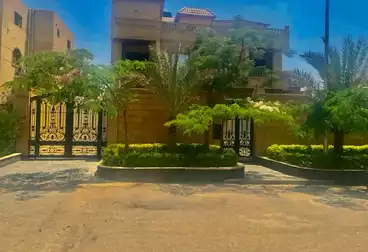 فيلا جاردن للبيع - 4 غرف